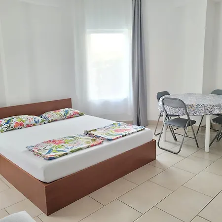Guest house Vila Toscana